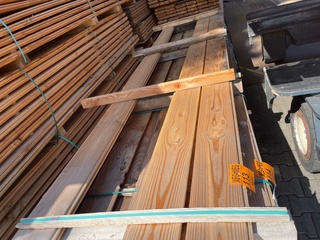 6x Douglas Wisselsponning, 18x190mm, lengte 400cm